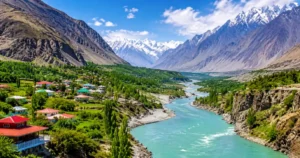 Top Places to Visit in Pakistan: 10 Beautiful Destinations You Should Explore
